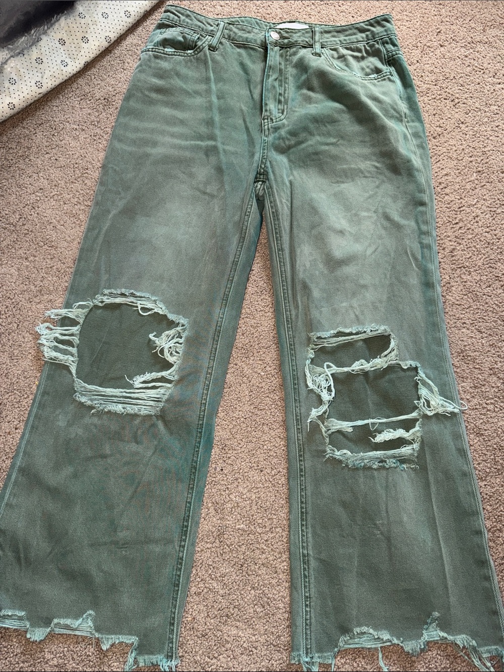 Vervet High-Rise Green Distressed Flare Jeans - Picture 2 of 9